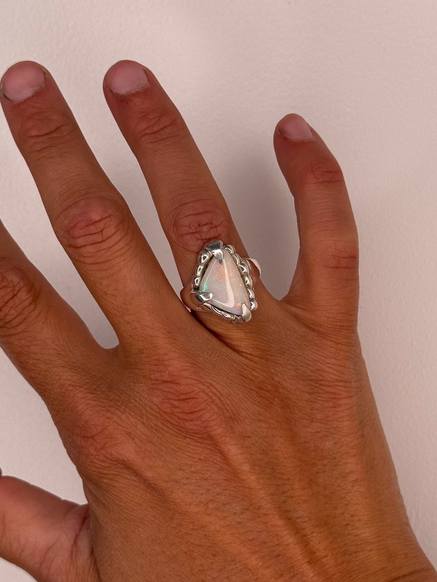 THREE CLAW OPAL